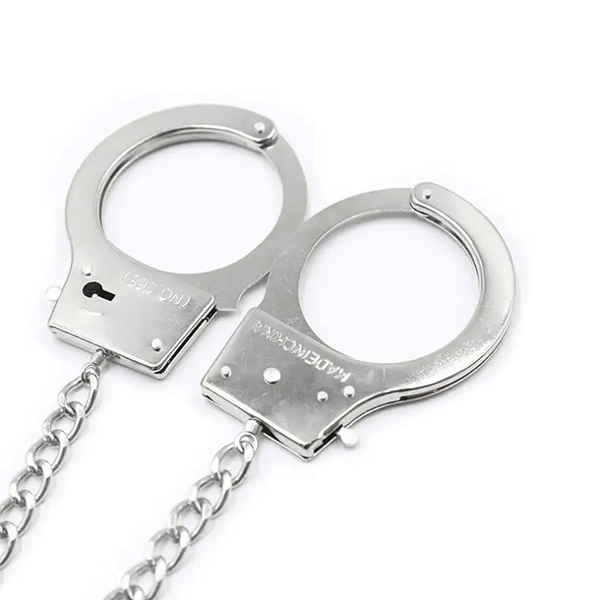 Esposas Con Plug de Metal BDSM